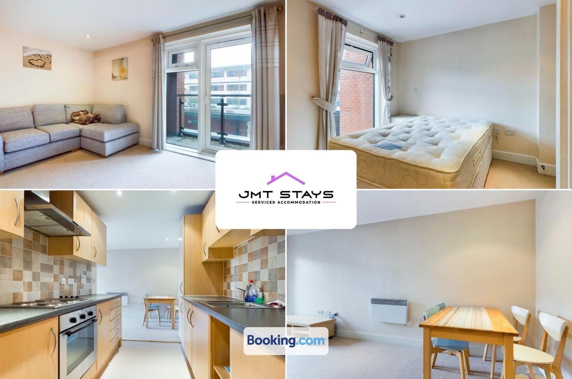 2 Bdr By Jmt Stays Short Lets & Serviced With Private Parking *